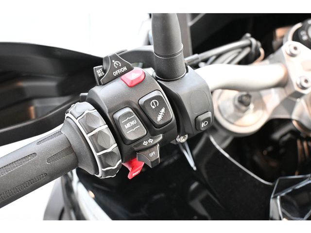 bmw - f-900-gs-adventure