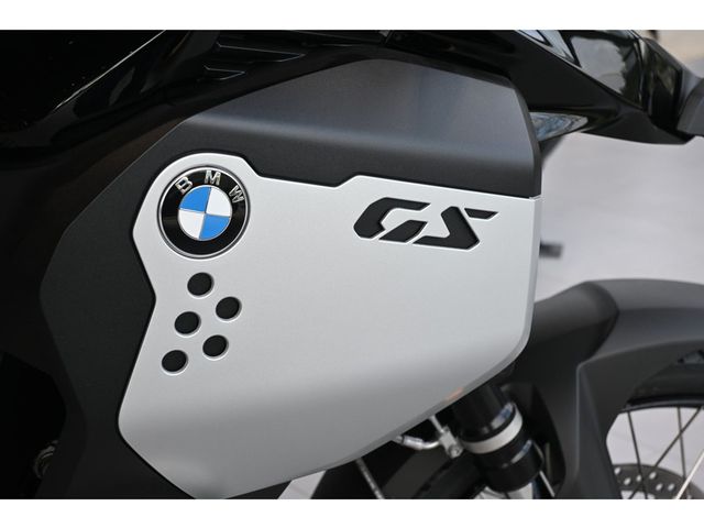 bmw - f-900-gs-adventure