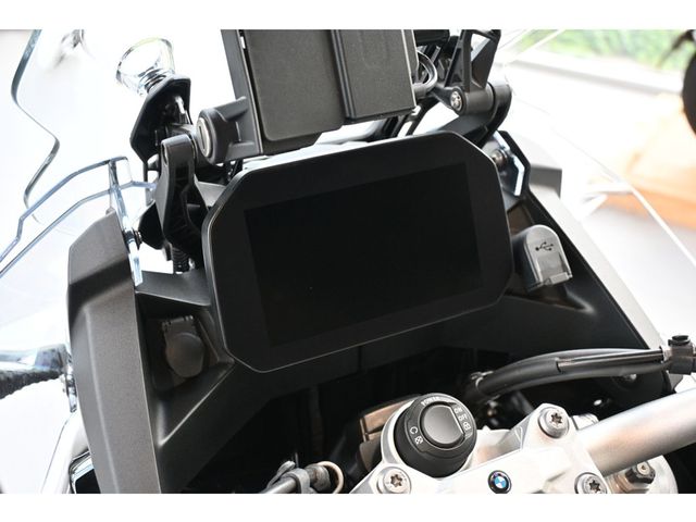 bmw - f-900-gs-adventure