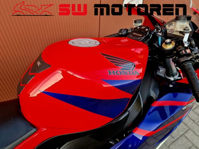 honda - cbr-1000-rr-fireblade
