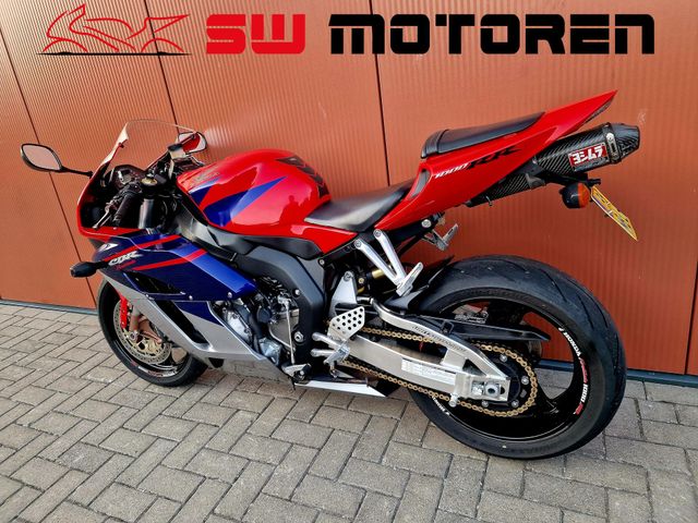 honda - cbr-1000-rr-fireblade