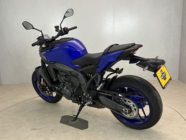 yamaha - mt-09-y-amt