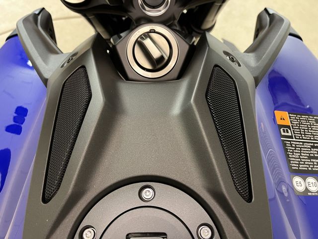 yamaha - mt-09-y-amt