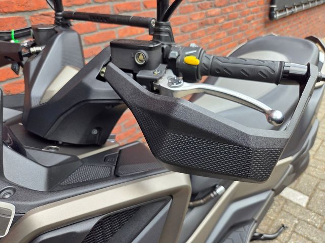 kymco - dt-x360