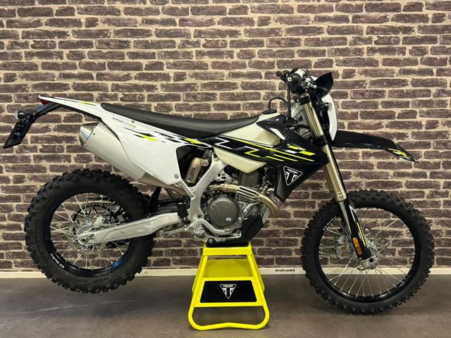 triumph - tf-450-e
