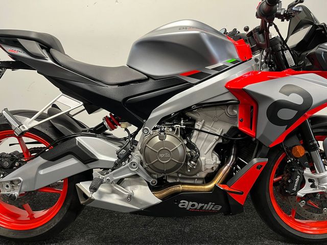 aprilia - tuono-660