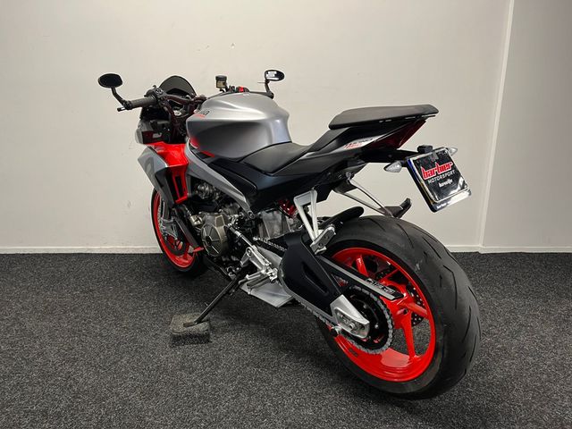aprilia - tuono-660