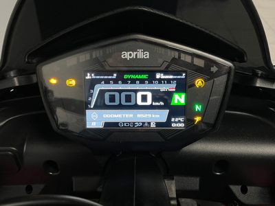 APRILIA TUONO 660 – foto 2