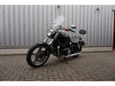 TRIUMPH SPEEDMASTER – foto 2