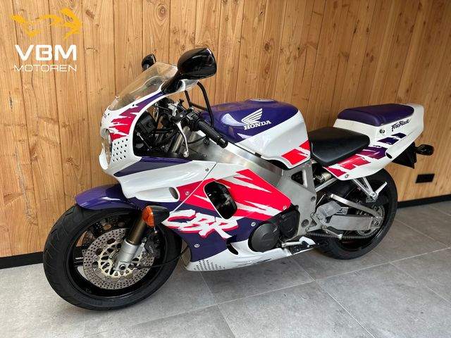 honda - cbr-900-rr-fireblade
