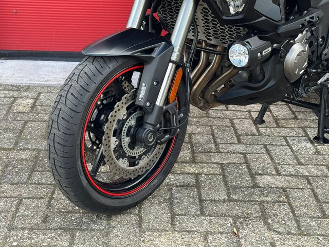 kawasaki - versys-1000-se-grand-tourer