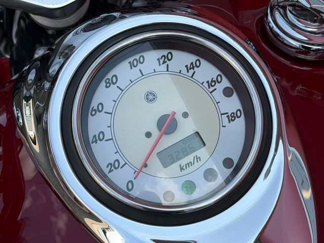 yamaha - xvs-1100-dragstar