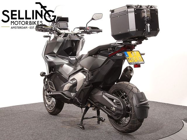 honda - x-adv