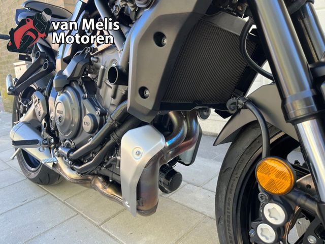 yamaha - mt-07-y-amt