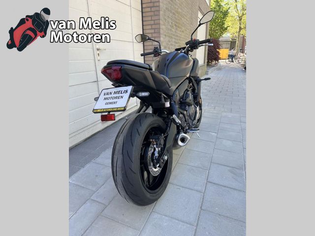 yamaha - mt-07-y-amt