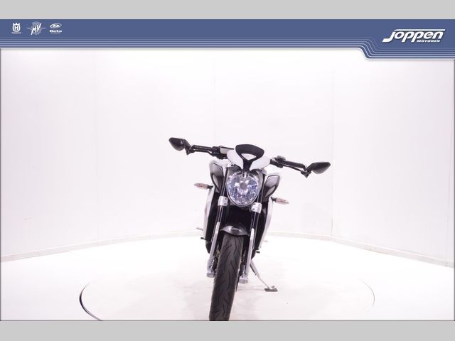 mv-agusta - dragster-800