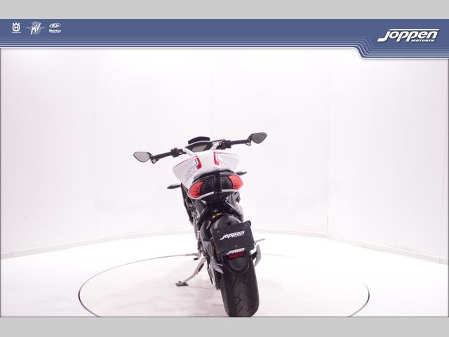 mv-agusta - dragster-800