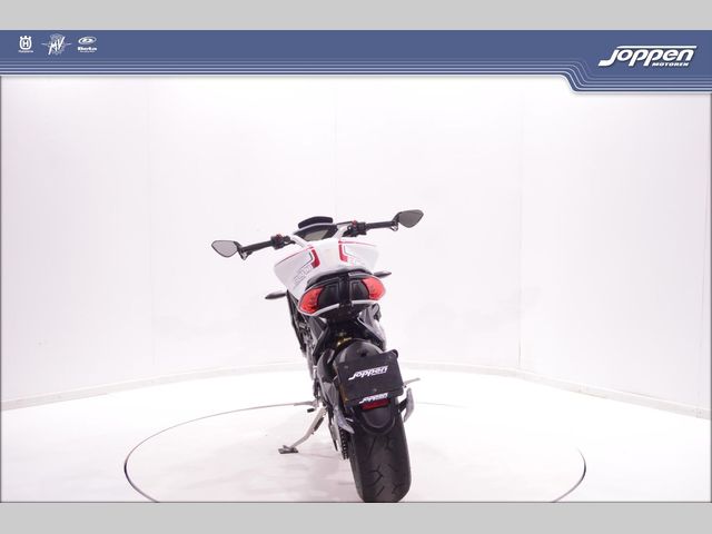 mv-agusta - dragster-800