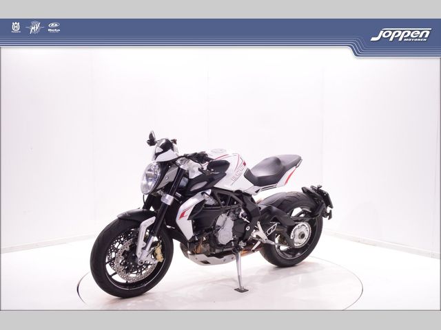 mv-agusta - dragster-800