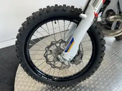Husqvarna TE 300 Heritage 2023 occasion – foto 14 van 15