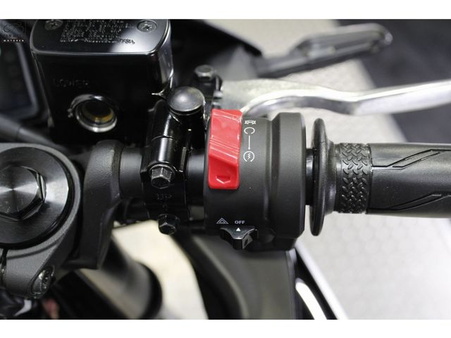 yamaha - r3