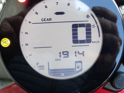 YAMAHA XSR 700 ABS – foto 2