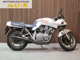 SUZUKI GSX 750