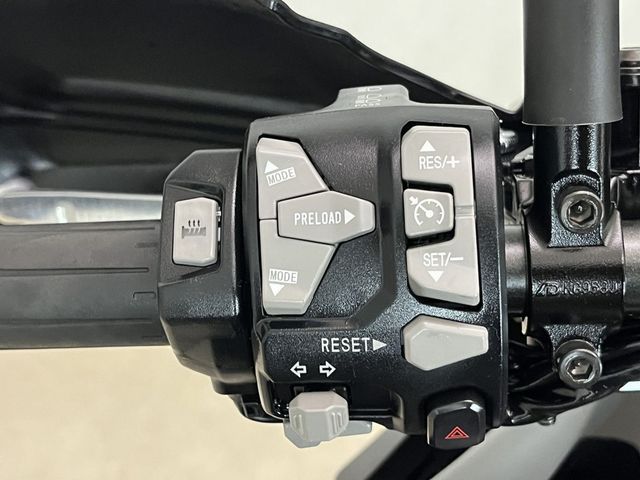 kawasaki - versys-1000-se-tourer