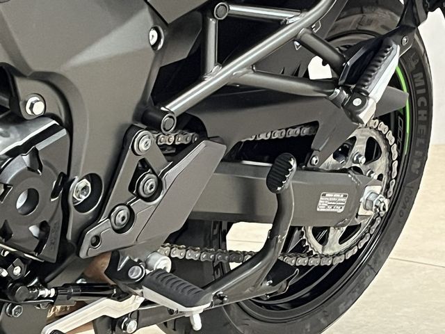 kawasaki - versys-1000-se-tourer