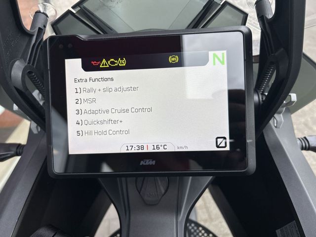 ktm - 1290-super-adventure-s