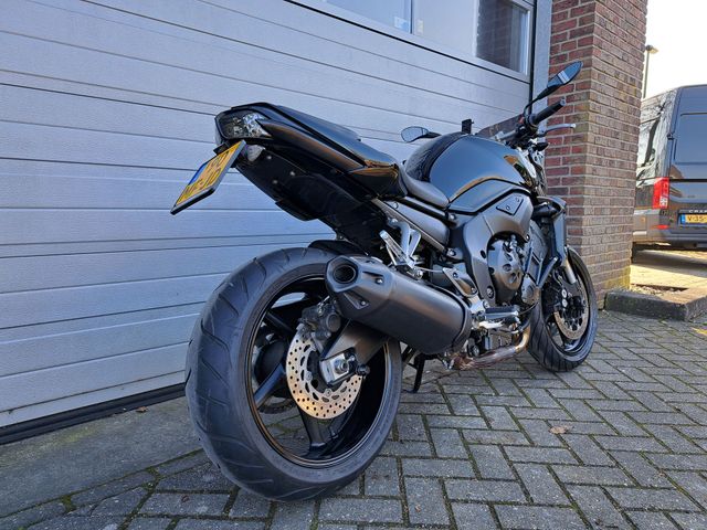 yamaha - fz-1