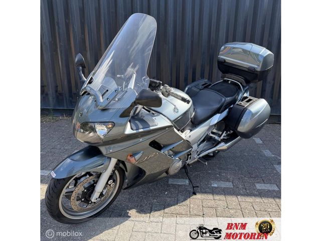 yamaha - fjr-1300
