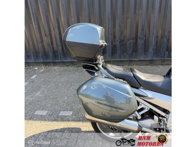 yamaha - fjr-1300