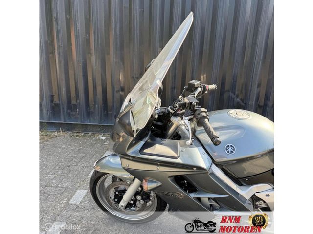yamaha - fjr-1300