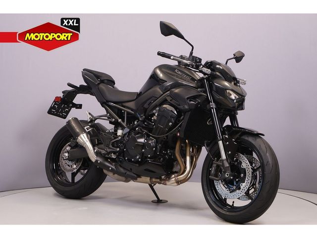 kawasaki - z900