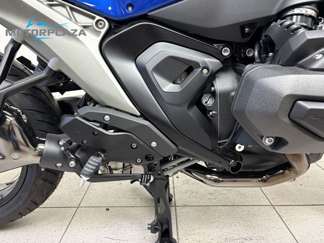 bmw - r-1300-rs