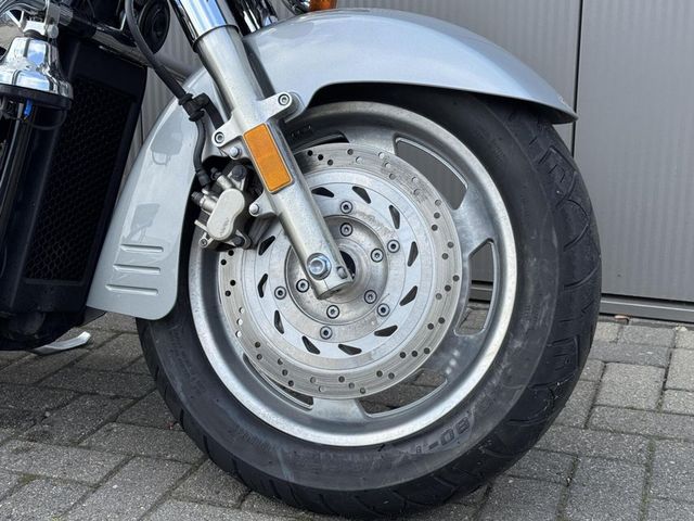 honda - vtx-1300-retro