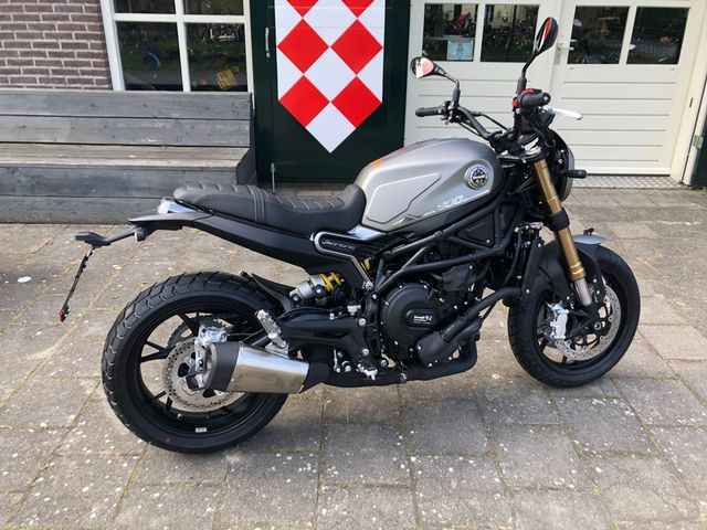 benelli - leoncino-800