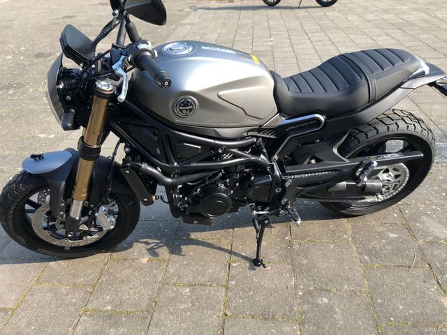 benelli - leoncino-800