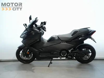 YAMAHA TMAX 560 – foto 4
