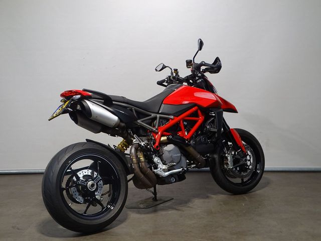 ducati - hypermotard-950