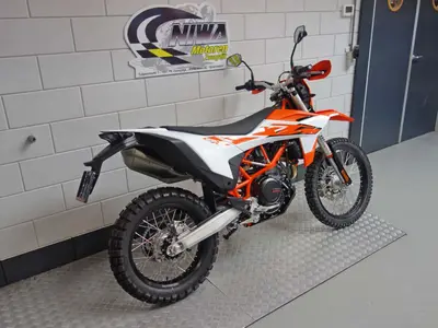 KTM 690 ENDURO R – foto 3