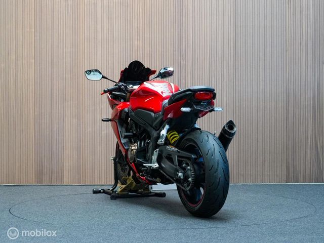 honda - cbr-600-rr