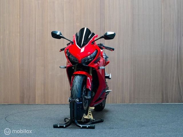 honda - cbr-600-rr