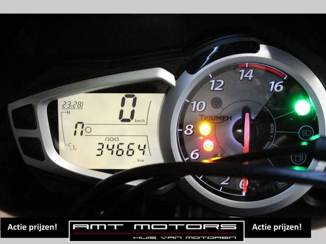 triumph - street-triple-r