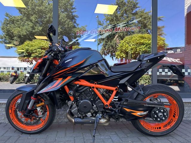 ktm - 1290-super-duke-r