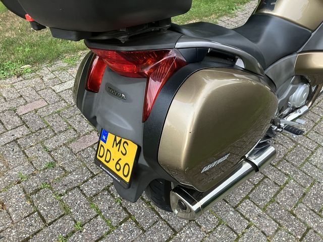 honda - nt-700-v-deauville-abs