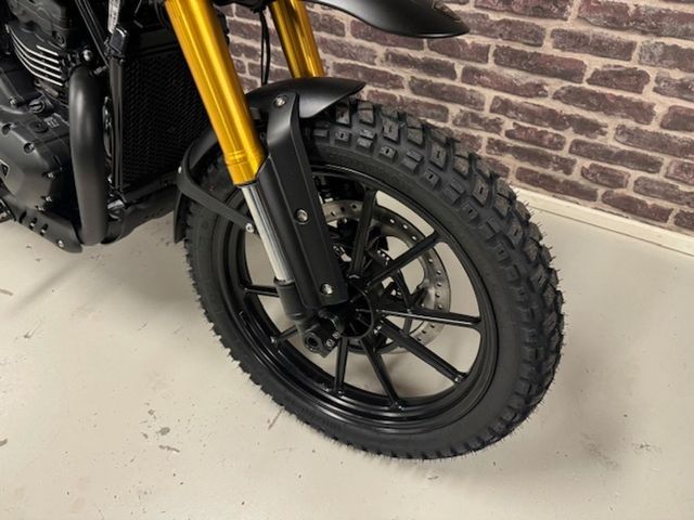 triumph - scrambler-400-x
