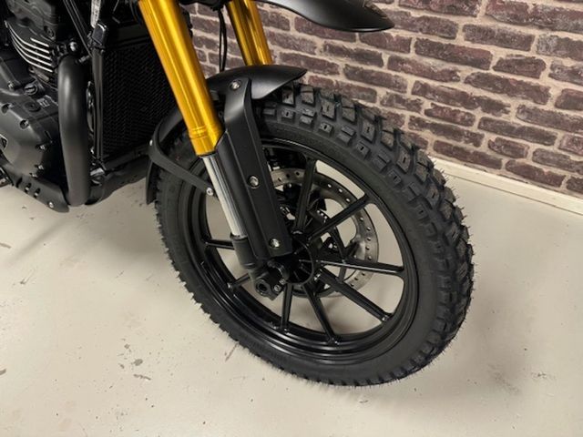 triumph - scrambler-400-x