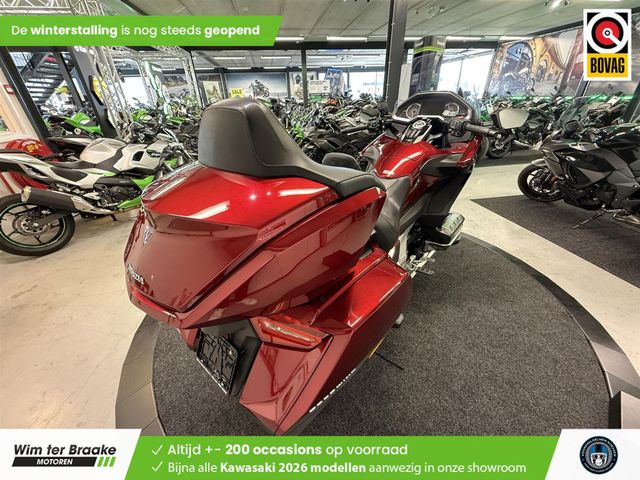 honda - gl-1800-goldwing-c-abs